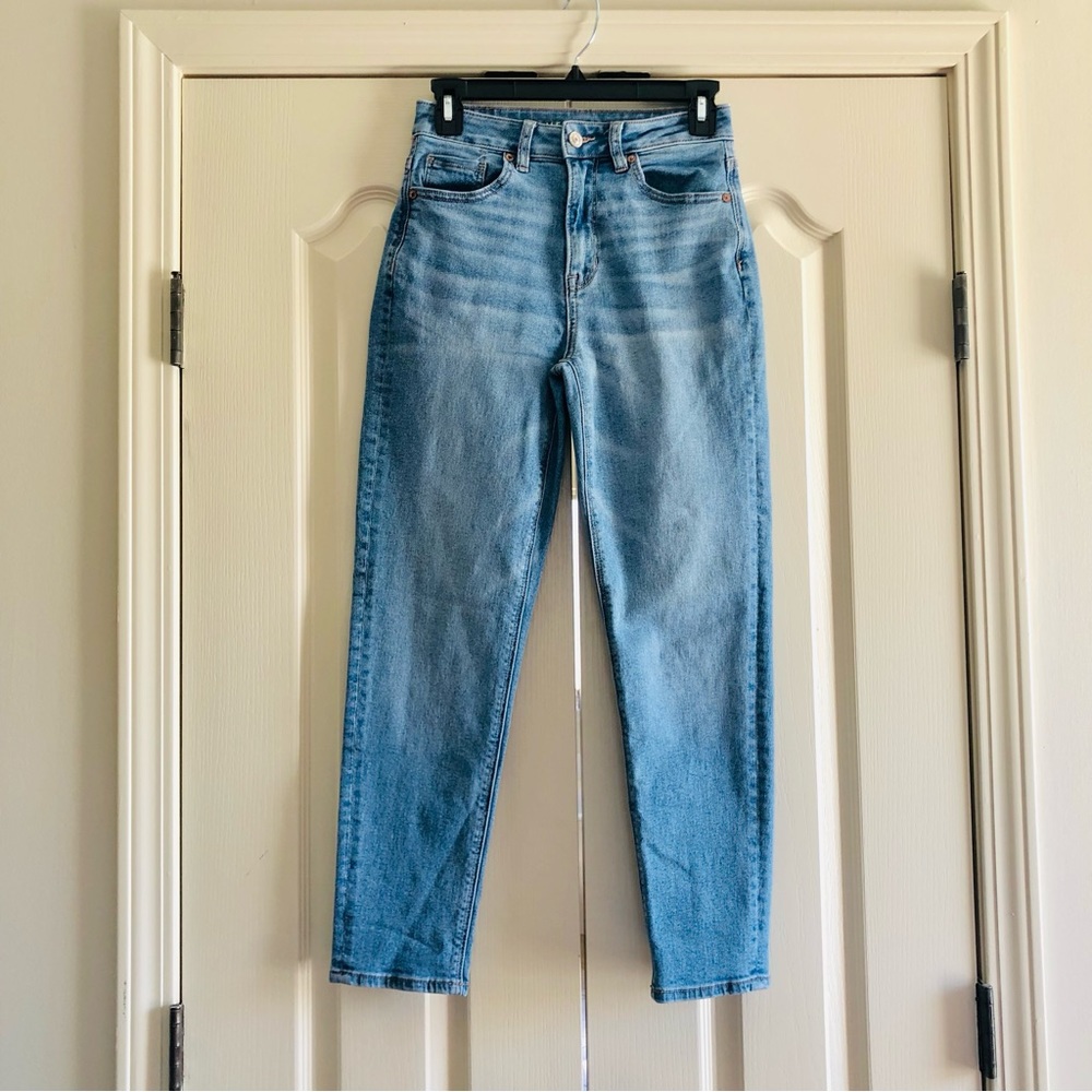 American Eagle | Mom Jeans